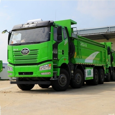 Conduite à droite, type 12 à virage vers l'avant, numéro 460 chevaux, 8x4 6,5 m. Camion à ordures pour boutique.