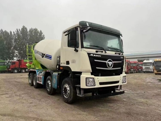 Temps de charge élevé 12 camions de mélange de béton cubes pour les ateliers de matériaux de construction Efficacité