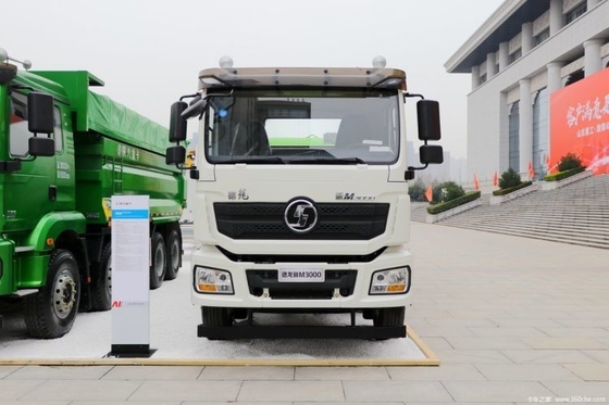 Delong M3000 340HP 8X4 7,95 Carré de béton mélangeur de camion avec les exigences du client