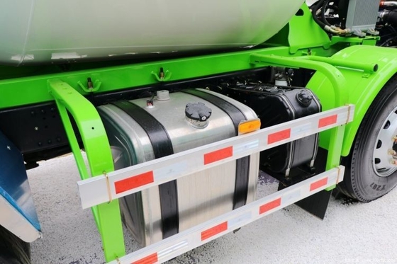 Delong M3000 340HP 8X4 7,95 Carré de béton mélangeur de camion avec les exigences du client