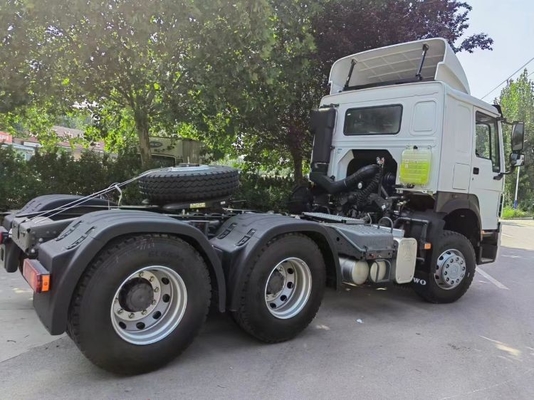 Moitié de rangée Diesel utilisé SinotruK haow 371 Tête de tracteur Réparé Tracteur voiture spéciale
