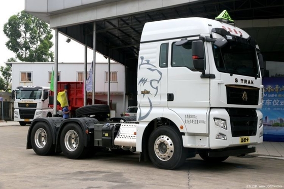 SinotruK SITRAK C7H 440HP chaud et d'occasion 6X4 8X4 Tête de tracteur avec 2 sièges passagers