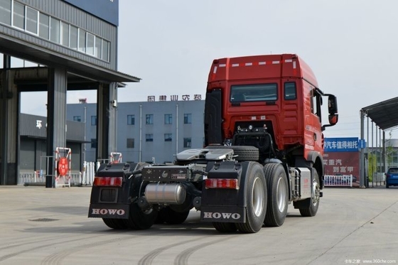 HOWO TX7 Camion lourd 460 ch Tracteur 6X4 avec une capacité de réservoir de carburant ≥ 600L et roue motrice 6x4
