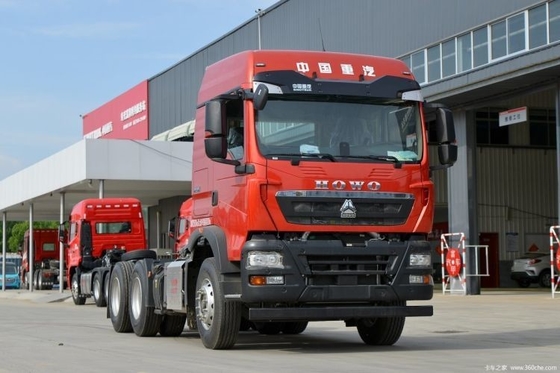 HOWO TX7 Camion lourd 460 ch Tracteur 6X4 avec une capacité de réservoir de carburant ≥ 600L et roue motrice 6x4