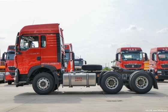 HOWO TX7 Camion lourd 460 ch Tracteur 6X4 avec une capacité de réservoir de carburant ≥ 600L et roue motrice 6x4