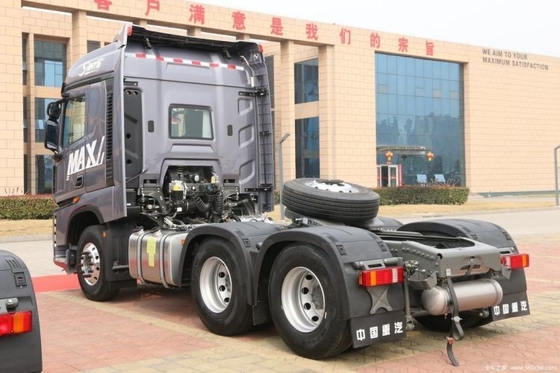 Exigences du client HOWO Max Truck lourd édition classique 510HP 6X4 4X2 Tracteur