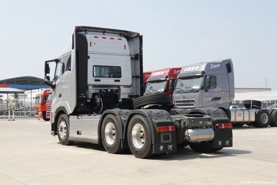 Capacité de charge élevée 570 chevaux Yellow River X7 camion lourd 6X4 AMT tracteur automatique 23 ans