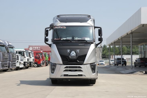 Capacité de charge élevée 570 chevaux Yellow River X7 camion lourd 6X4 AMT tracteur automatique 23 ans
