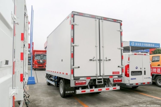Camion électrique de transport de marchandises minivan à rangée unique avec capacité de réservoir de carburant de 100-200L