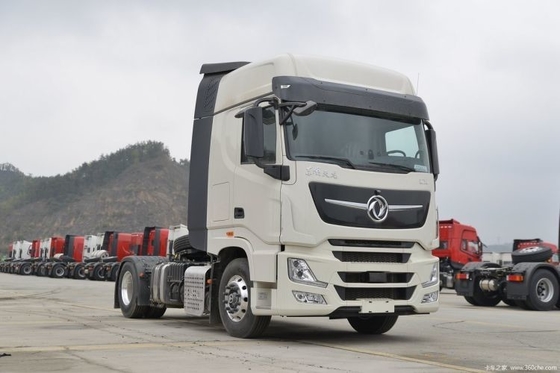 À gauche, Dongfeng Tianlong KX 4*2 6*4 Tête de tracteur GNL avec contrôle de stabilité