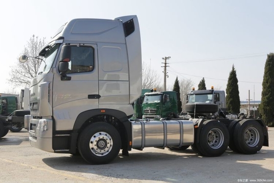 12.00R20 Pneus utilisés 0 km Camion de traction 6X4 4X2 6X2 HOWO T7H Tracteur de camion lourd
