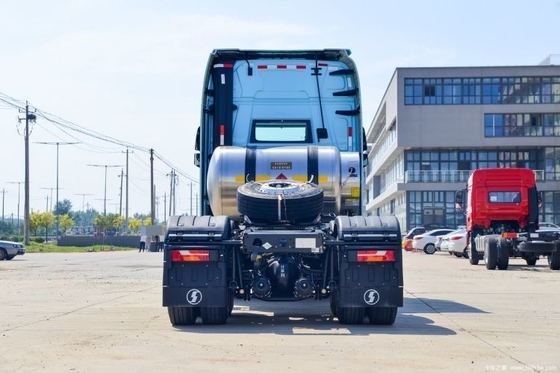Shaanxi Qi Delong X6000 4*2 6*6 6*4 371 375 camion de traction au GNC avec transmission