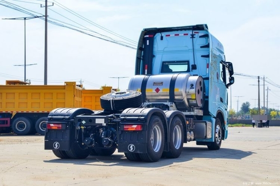 Shaanxi Qi Delong X6000 4*2 6*6 6*4 371 375 camion de traction au GNC avec transmission