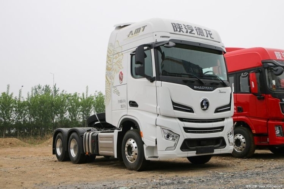 Shaanxi Qi Delong X6000 4*2 6*6 6*4 371 375 camion de traction au GNL au GNL avec type de carburant GNL