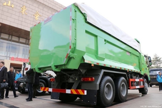 Camion lourd national HOWO-70 km 380 ch 8X4 6X4 375 371 ch Camion déchargeur avec système ESC