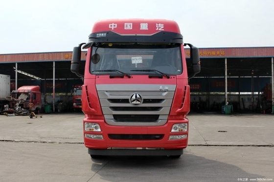 SinotruK Haohan J7B 4*2 6*4 camion de traction au GNL à CHG avec une capacité de réservoir de carburant de 400 à 500 litres