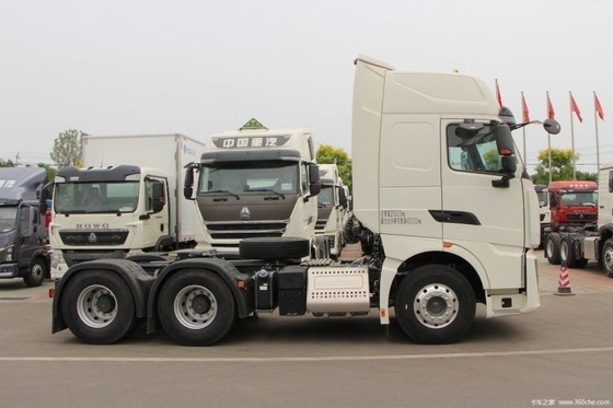 Suspension aérienne du siège du conducteur Tête de remorque CHG GNL utilisée pour le transport de marchandises dangereuses