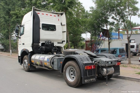 Sinotruk HOWO T7H 4*2 Tireur de marchandises dangereuses