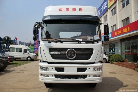 Contrôle de vitesse ACC Sinotruk Steyr D7B 380HP 4X2 Tête de camion de traction 6.21*2.496*3.875M
