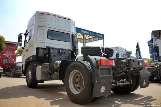 Contrôle de vitesse ACC Sinotruk Steyr D7B 380HP 4X2 Tête de camion de traction 6.21*2.496*3.875M