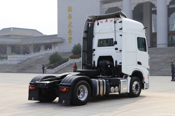 Shaanxi Auto X6000 équipé d'un système ABS à 4X2 chevaux de traction pour le transport de pièces