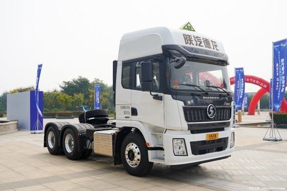 Shaanxi Automobile Delong X5000 édition classique 460HP 6X4 Chariot à remorque de marchandises dangereuses
