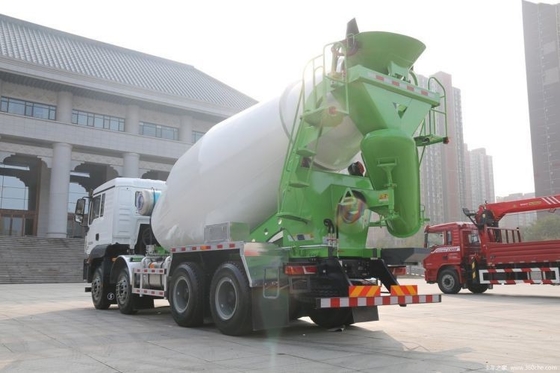 Un point de vente unique populaire Shaanxi lourd Cardron M3000S 350HP 8X4 camion de mélange de béton