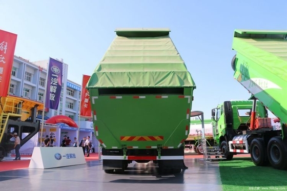 Améliorez votre entreprise avec le Jiefang JH6 lourd camion 375 371hp 6X4 5,6m camion de décharge