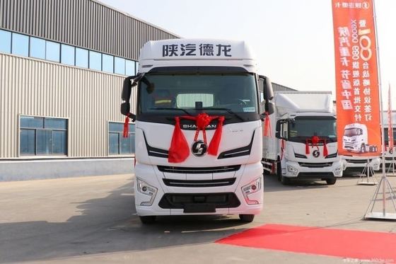 Shaanxi Automobile lourd Cardron X6000 610 HP 6X4 GNL Tracteur Truck tête avec ABS à un