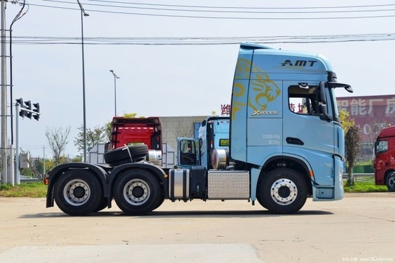 6.88*2.55*3.84 Shaanxi Automobile Heavy Cadron X5000S 420HP 6X4 Tête de camion de traction