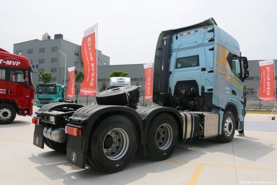 Shaanxi Automobile Cummins Longchamp 660 chevaux 6X4 tête de camion de traction avec le couple maximal