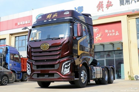À prix abordable 560HP Faw Jiefang J6V 6X4 Tête de camion de traction pour le transport logistique