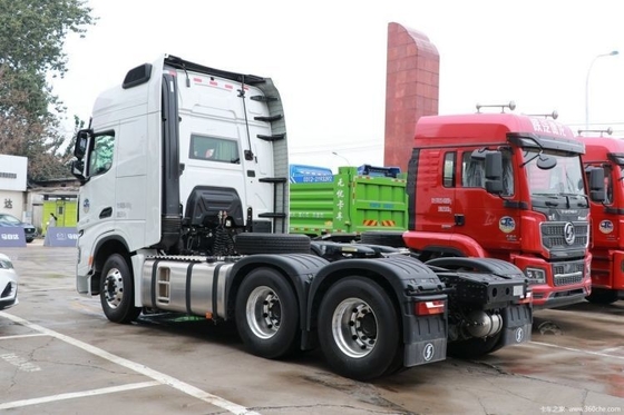 Camion d'occasion Delong X6000 560 HP 6x4 Tête de camion de traction avec une demi- rangée de rangées de sièges