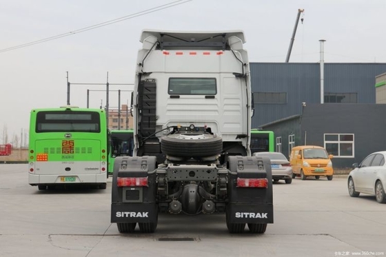 Camion lourd SITRAK G7 d'occasion 440 ch Camions tracteurs 4*2 avec boîte de vitesses Sinotruk