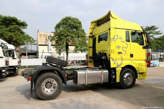 Boîte de vitesses Sinotruk équipée de SITRAK G7 480hp 4X2 Tracteur de camion pour les acheteurs soucieux des coûts