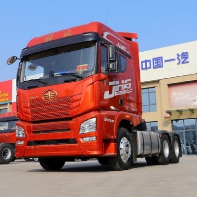 Qingdao Jiefang JH6 version pilote 2.0 550 ch 6X4 camion tracteur avec capacité du moteur 8L