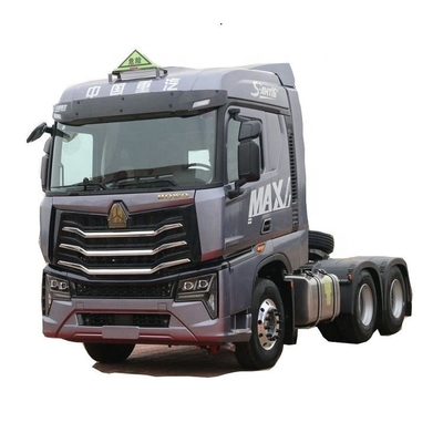 SINOTRUCK HOWO Max 480 ch 6x4 Chariot de traction de marchandises dangereuses pour 3 passagers