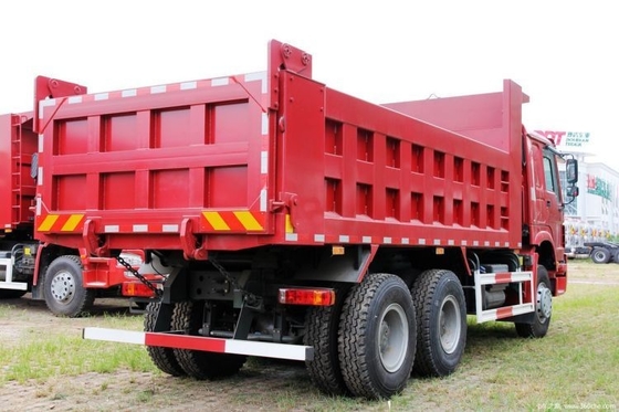 Écran tactile utilisé HOWO Camion lourd 340 HP 6X4 5,6m Camions à décharge pour 2 passagers