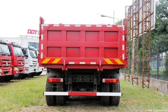 Écran tactile utilisé HOWO Camion lourd 340 HP 6X4 5,6m Camions à décharge pour 2 passagers