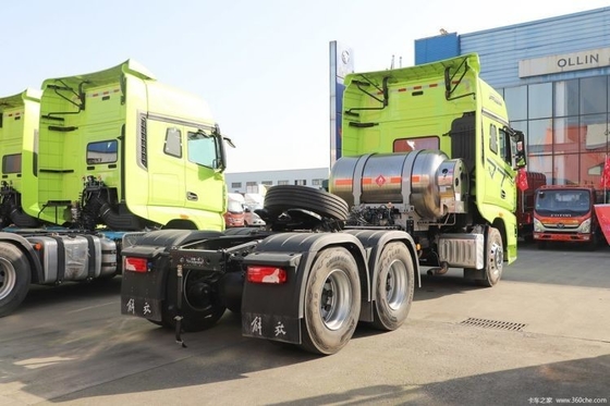FAW Jiefang J7 camion lourd 6X4 GNL camion de traction 530 chevaux moteur et contrôle de vitesse ACC
