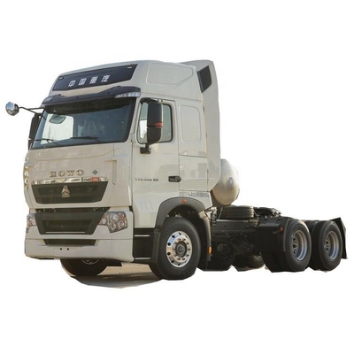 Roue motrice 6X4 SinoTRUK HOWO T7H LNG Tracteur camion 440HP pour le transport logistique