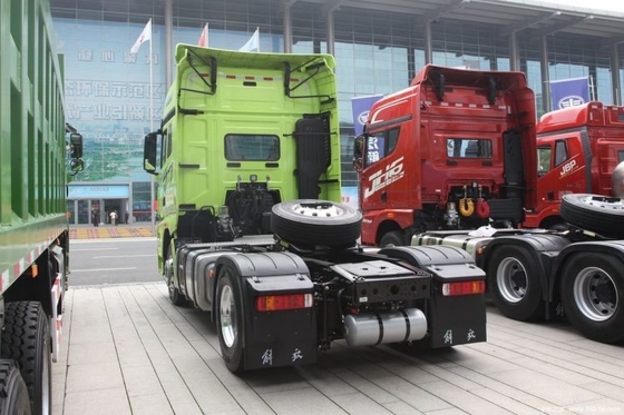 Boutique Tête de camion d'occasion FAW Jiefang J7 Poids lourd 560HP 4X2 Tracteur Camion de choix