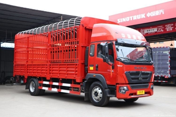 Direction droite SinotruK HOWO G5X Card 4X2 220 CV 6.75m camion semi-entrepôt avec ABS