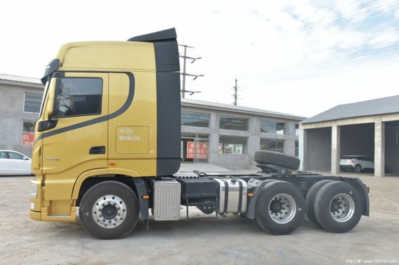 2 Changement en arrière Dongfeng Tianlong KX 520hp 6X4 Tracteur tête de camion pour le segment des camions lourds