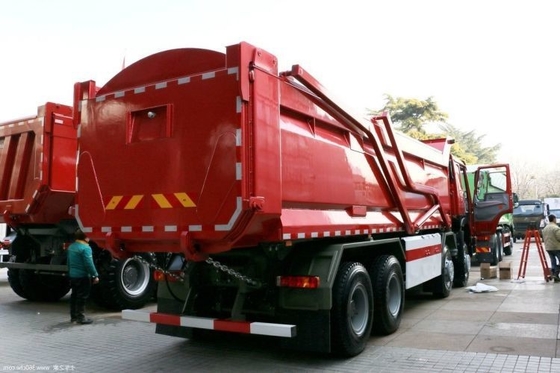 Camion lourd de 440 ch 8x4 Camion déchargeur 7,6m