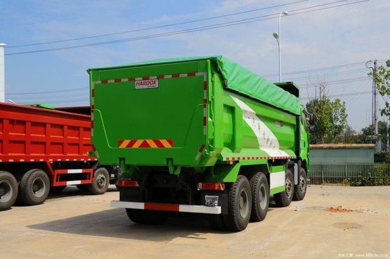 Conduite à droite, type 12 à virage vers l'avant, numéro 460 chevaux, 8x4 6,5 m. Camion à ordures pour boutique.