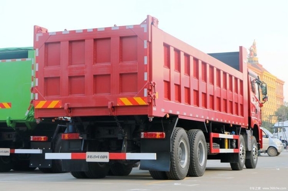 - Prêt Qingdao Jiefang JH6 camion lourd 430 ch 8x4 8,2m camion de décharge avec ABS et ESC
