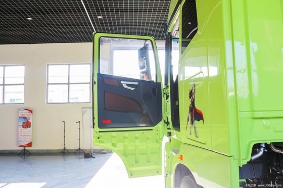 Camion lourd Trinity 585 HP 6X4 AMT Camion tracteur automatique pour le changement arrière numéro 2