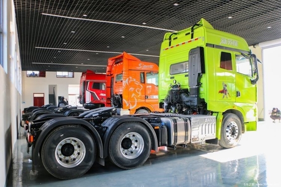 Camion lourd Trinity 585 HP 6X4 AMT Camion tracteur automatique pour le changement arrière numéro 2