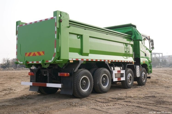 Professionnel de Qingdao Jiefang JH6 430 HP 8X4 6 mètres camions de décharge avec pneu numéro 12